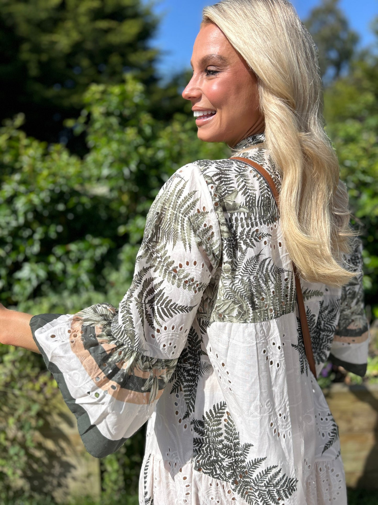 Gwen Maxi Khaki - Image 4