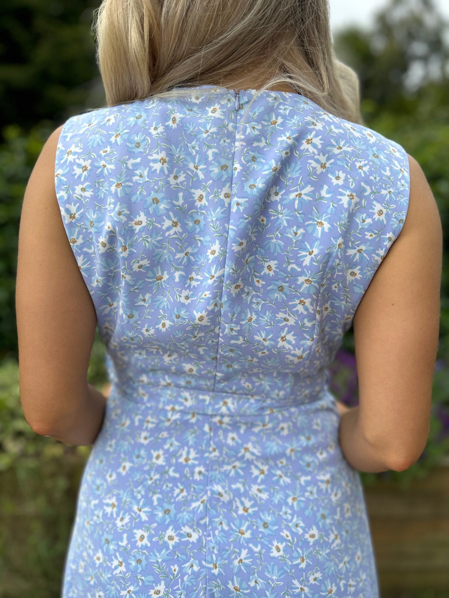 Kiki Maxi Blue - Image 7