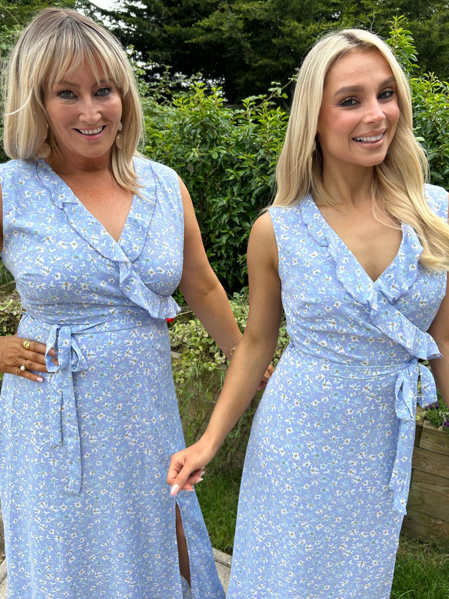 Kiki Maxi Blue - Image 11