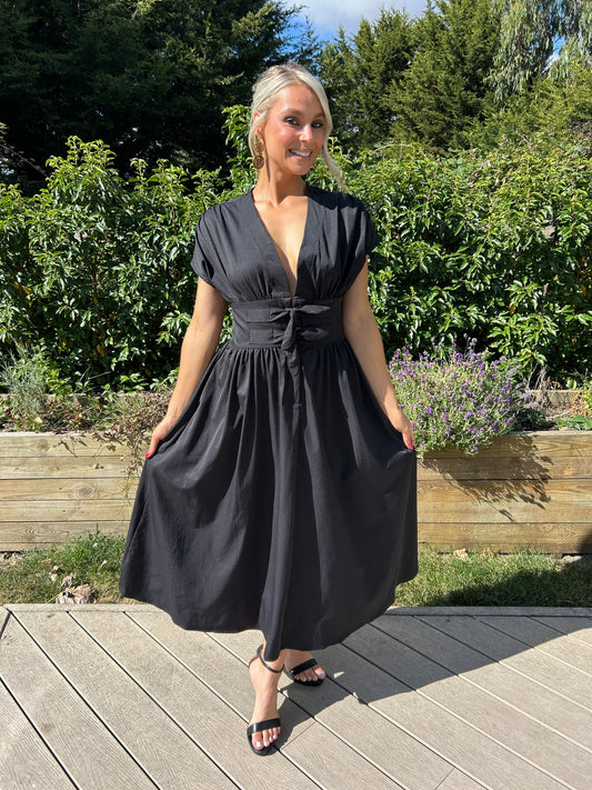 Dianna Dress Black - Image unknown