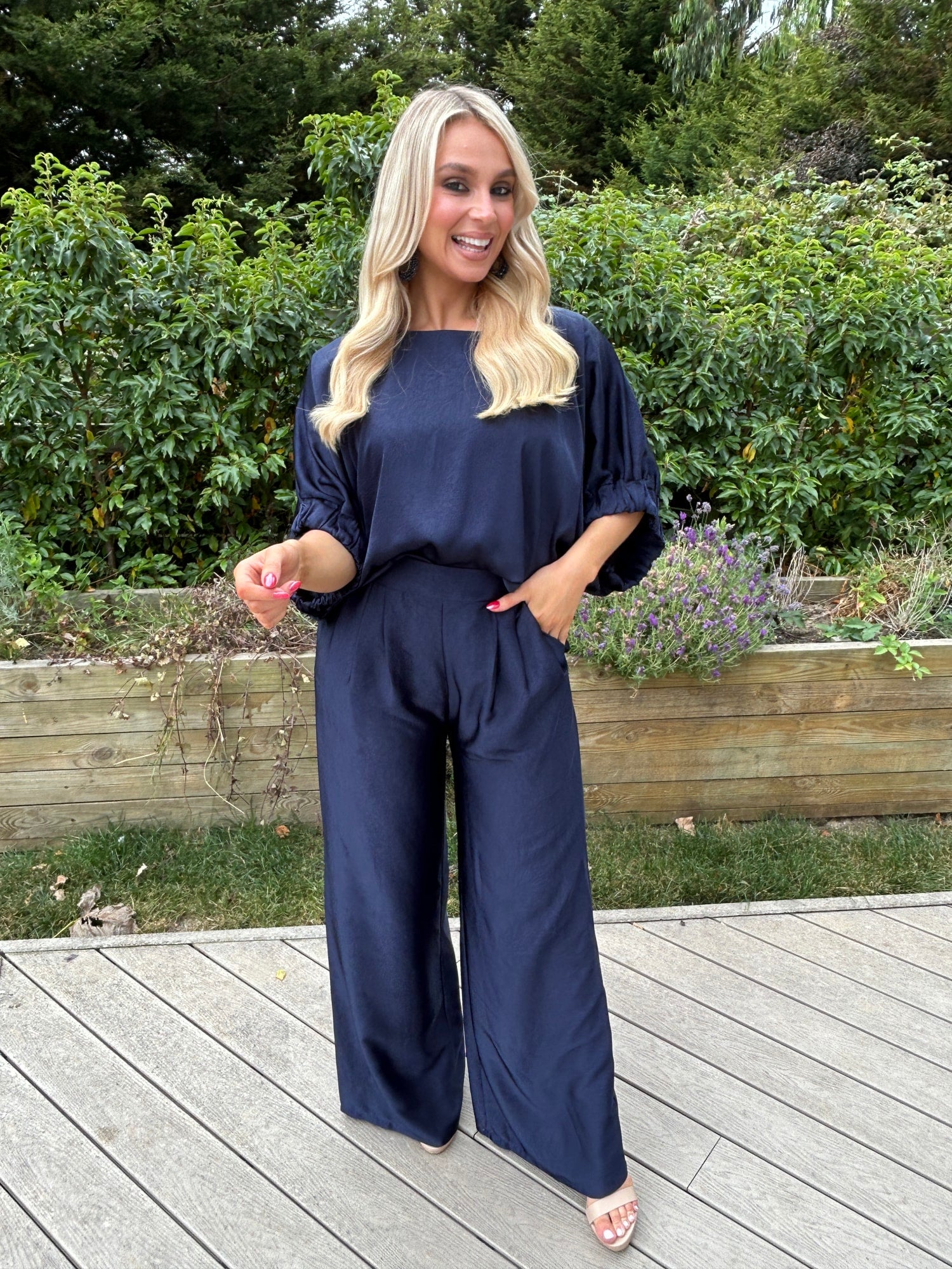 Lille Satin Top  Navy - Image 3