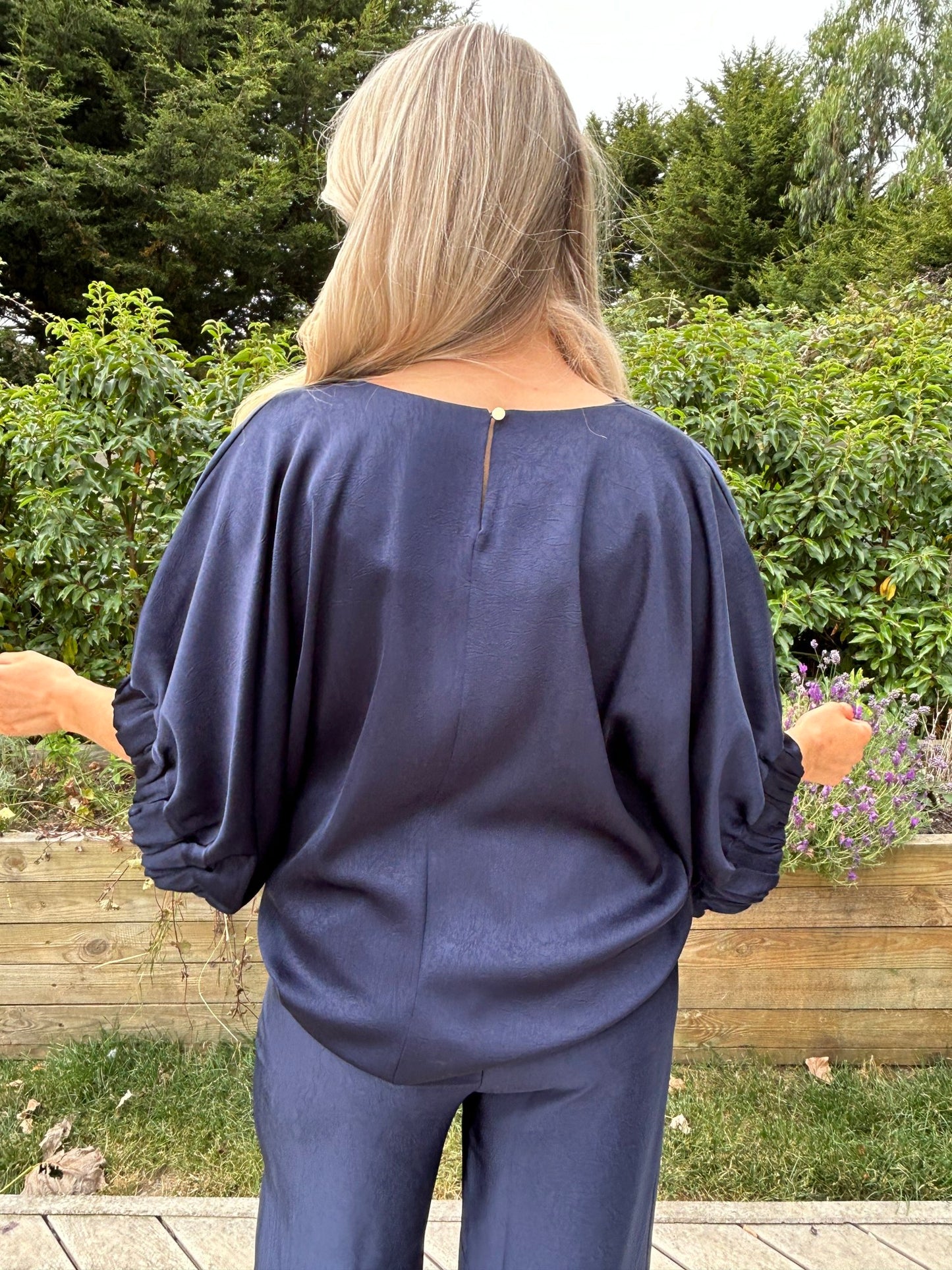 Lille Satin Top  Navy - Image 5