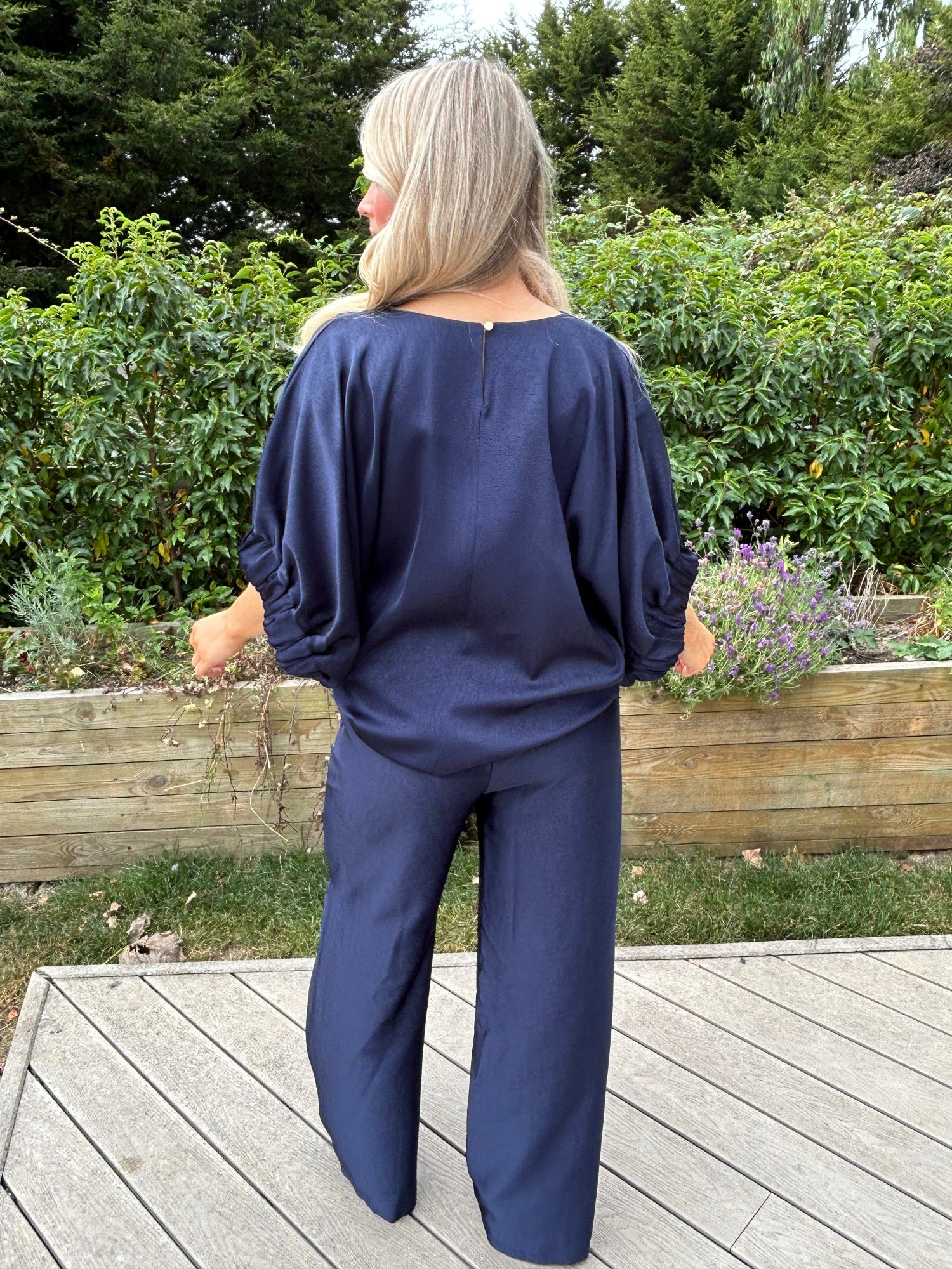 Lille Satin Top  Navy - Image 6