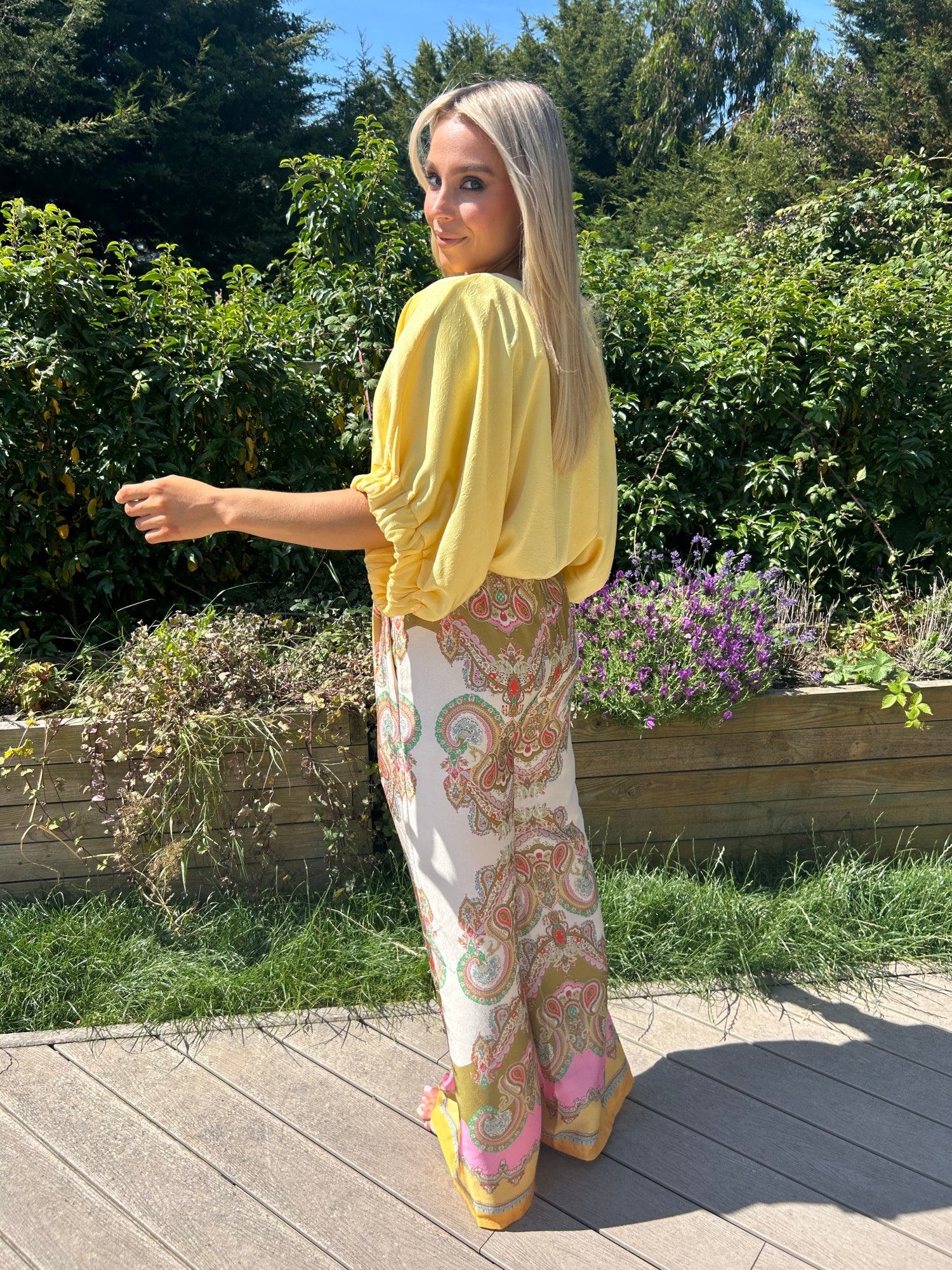 St. Tropez Pants Pistachio - Image 1