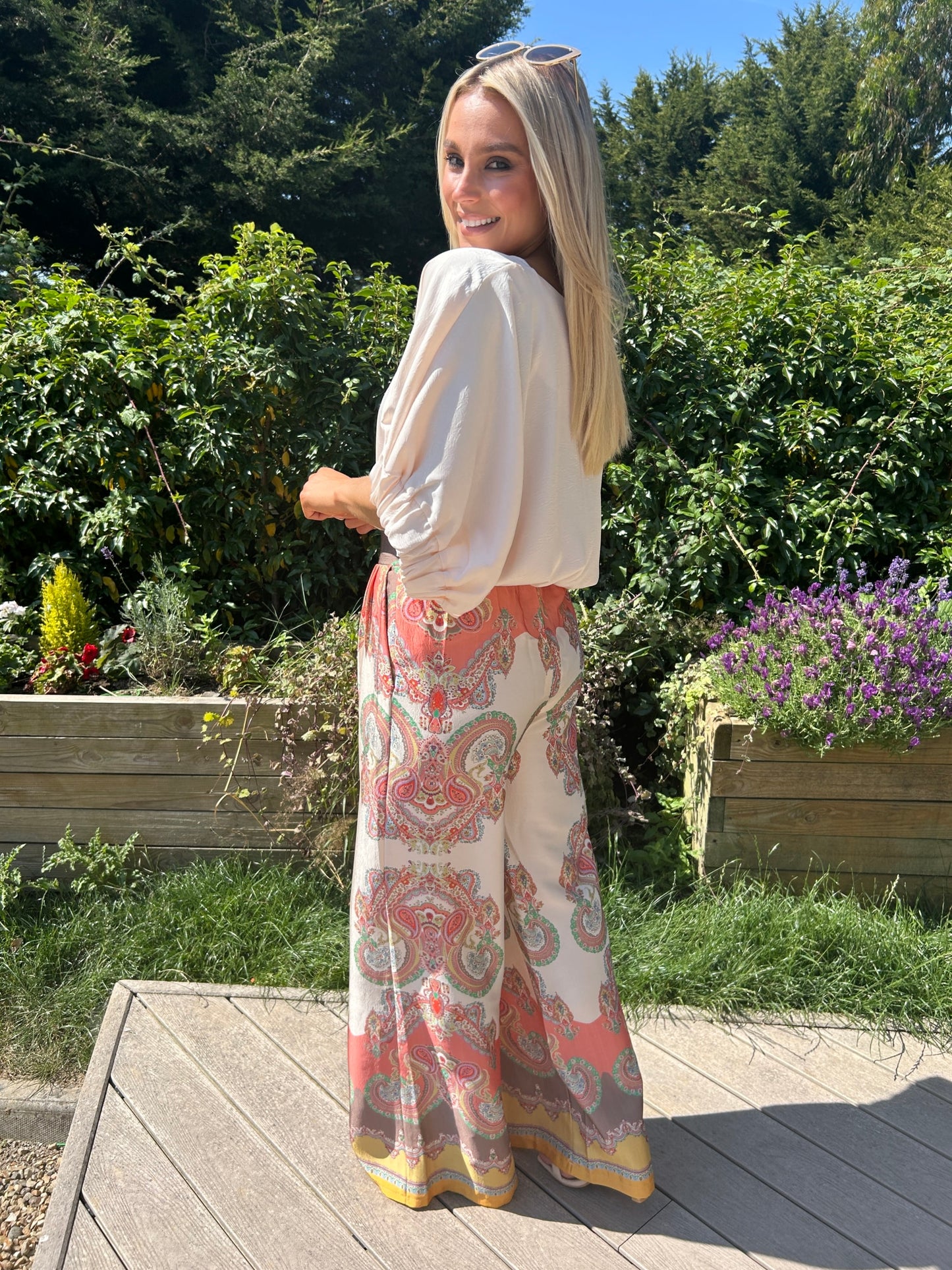St. Tropez Pants Apricot - Image 1