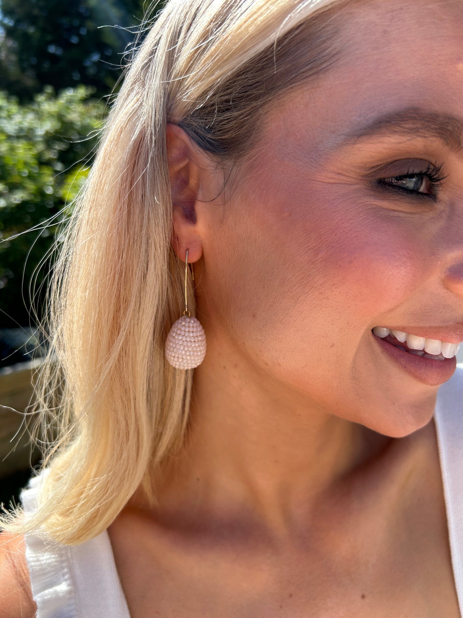 Ola Drop Earring Beige