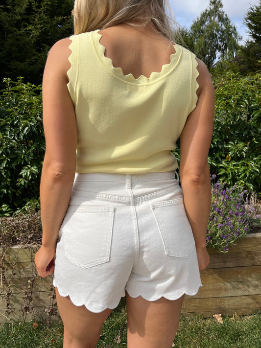 Sara Scallop Top Yellow