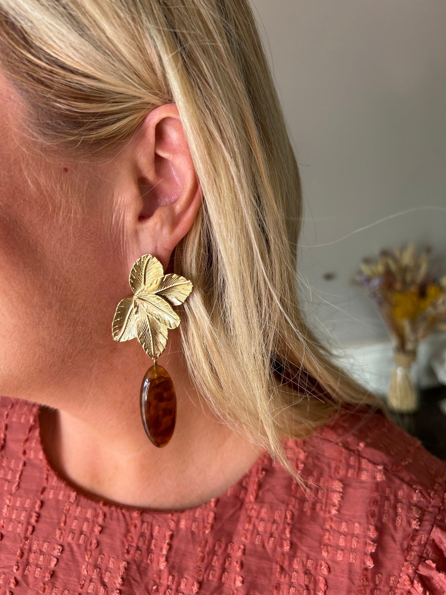 Isa Earring Brown