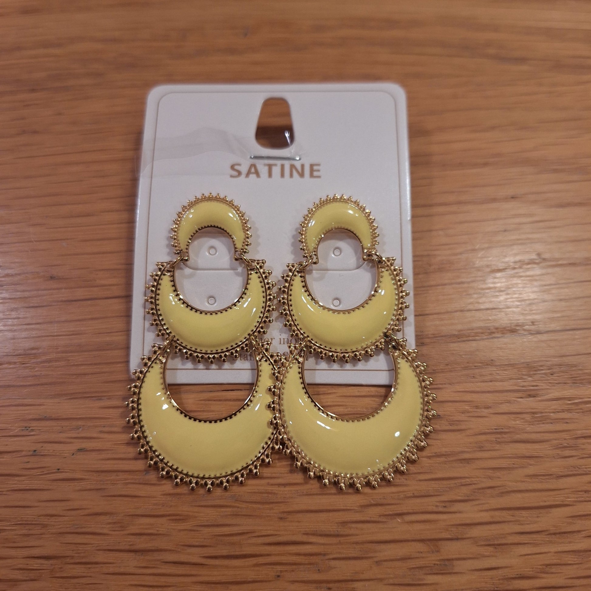 Luna Earring Yellow
