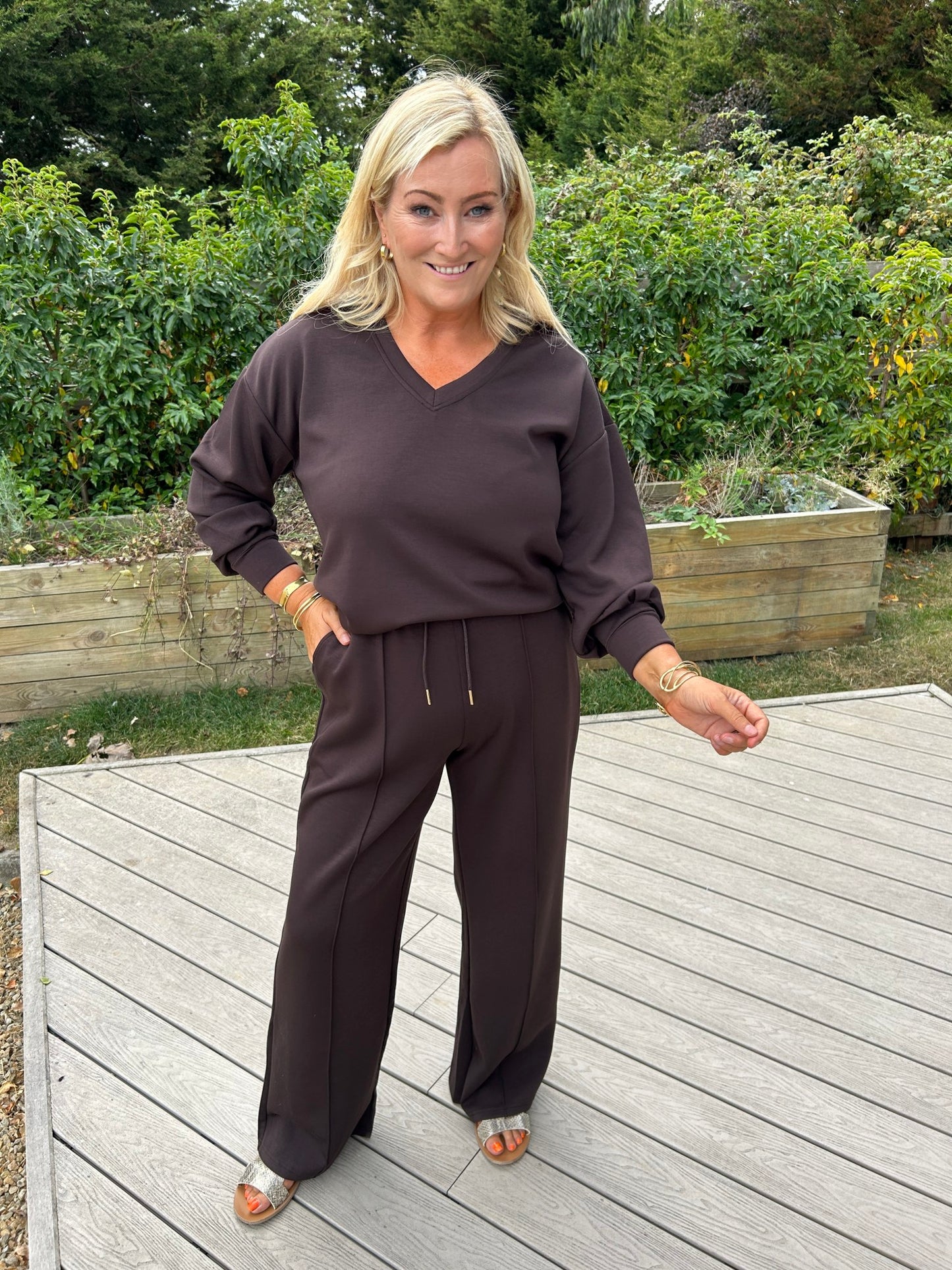 Wren Jogger Chocolate Short - Image 3