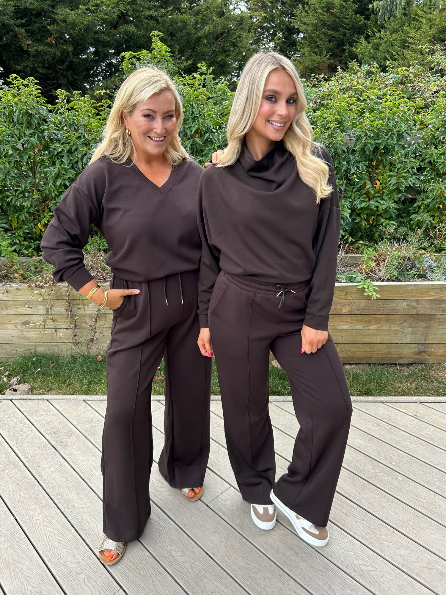 Wren Jogger Chocolate Regular - Image 1