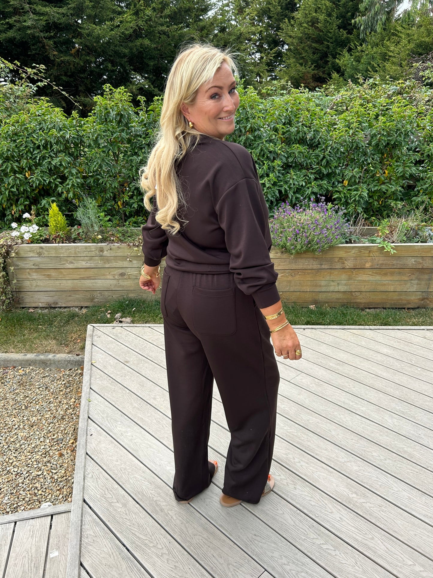 Wren Jogger Chocolate Regular - Image 7