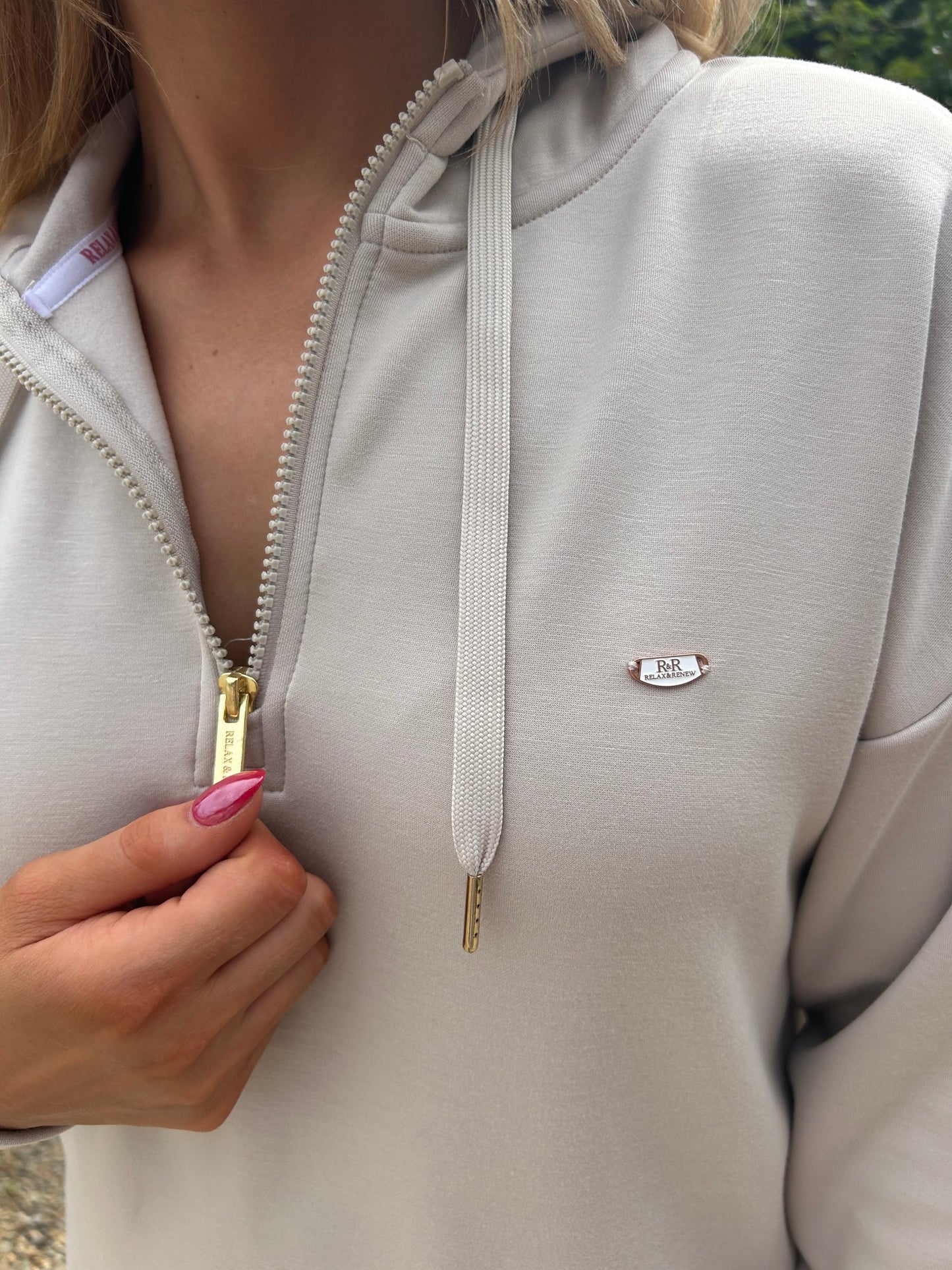Rumi Hoody Stone - Image 4