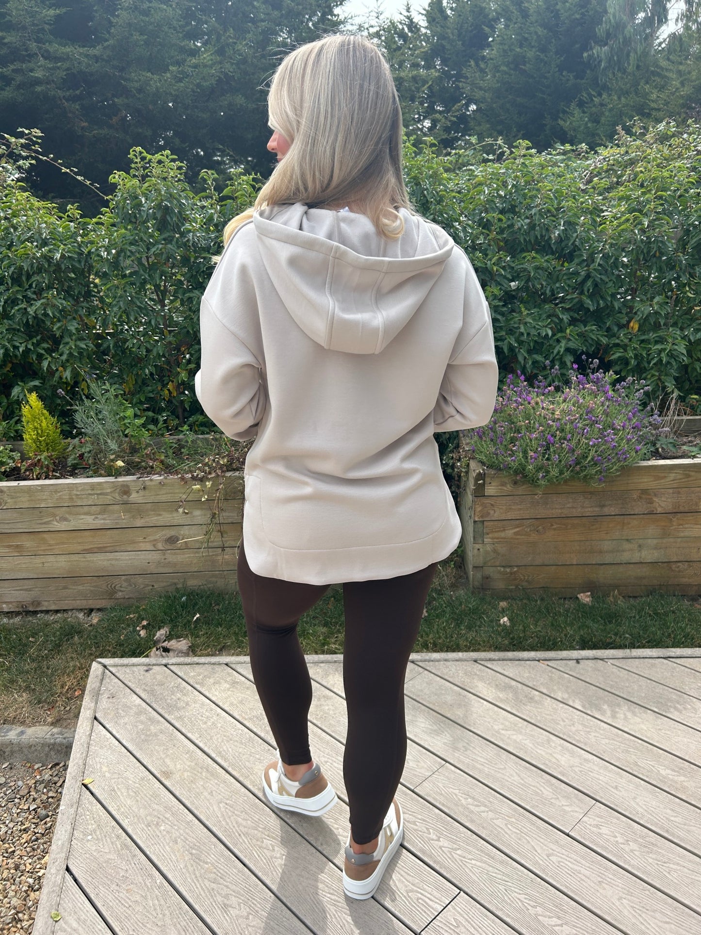 Rumi Hoody Stone - Image 7